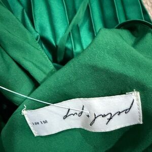 Petal & Pup Emerald Pleated Dress